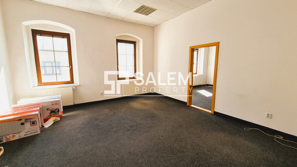 Administratívna budova v centre Banskej Bystrice