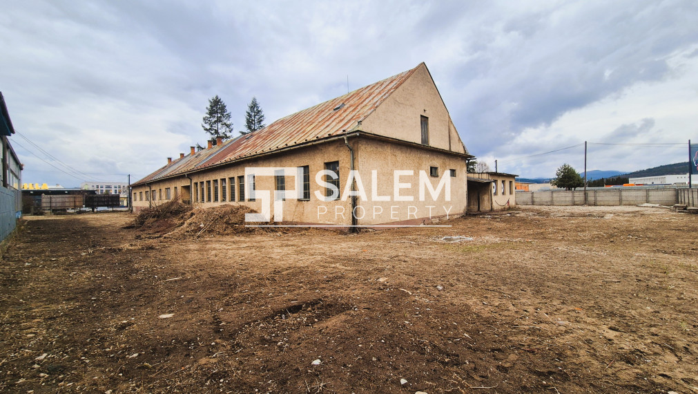 Budova s pozemok 3366m2 v centre mesta, Bytča