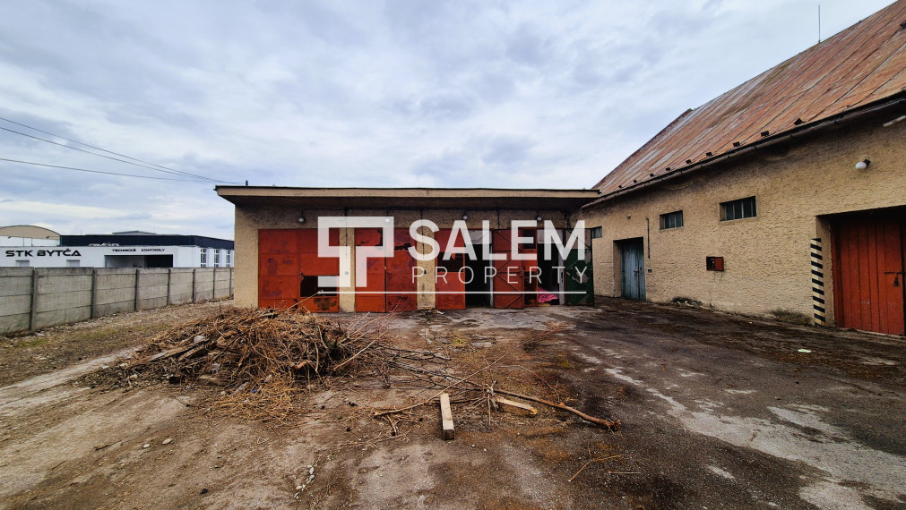 Budova s pozemok 3366m2 v centre mesta, Bytča