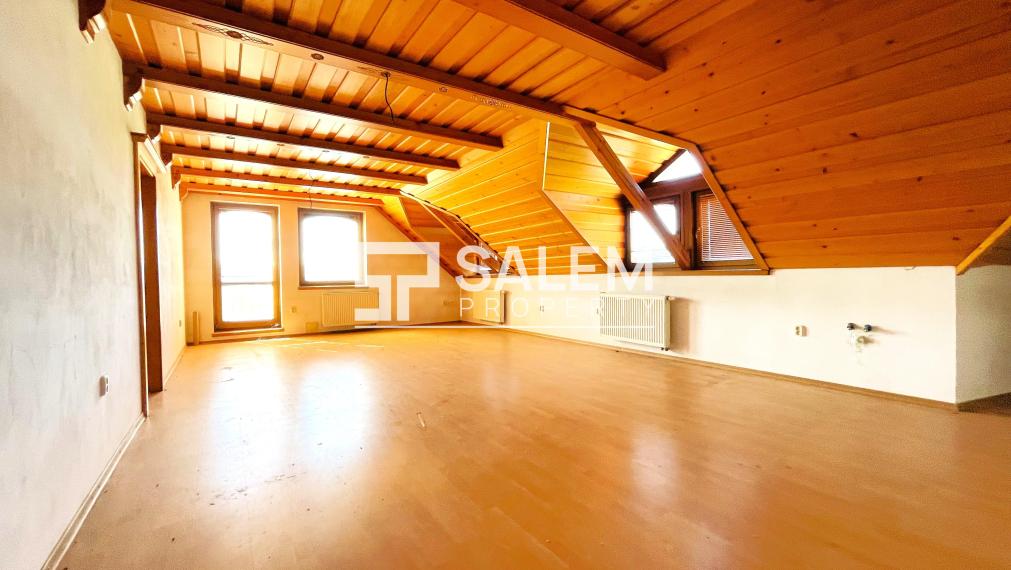 Budova ideálna pre prevádzku penziónu, pri Kolibe v Papradne