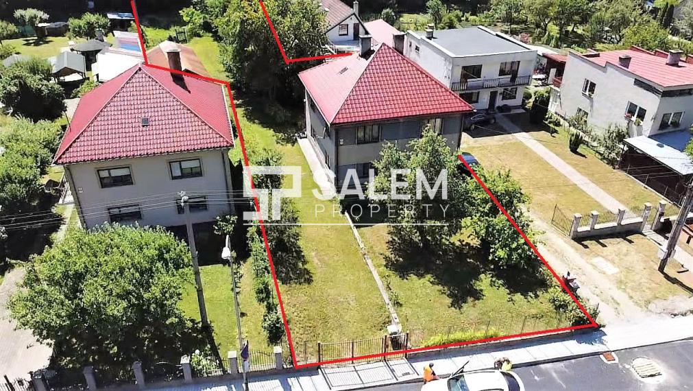 REZERVOVANÉ. 5+ izbový rodinný dom so záhradou – Banská bystrica