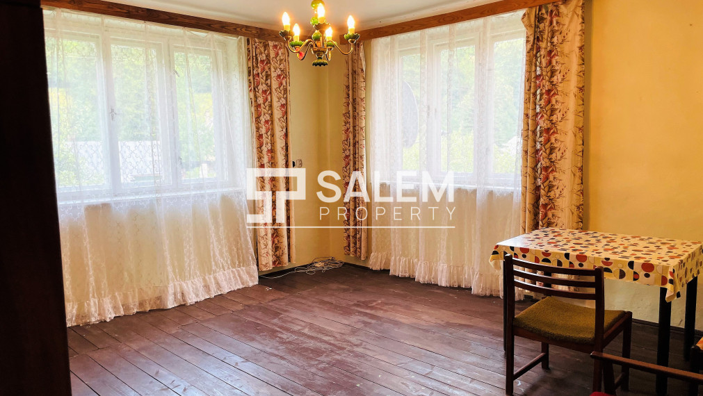 REZERVOVANÉ. 5+ izbový rodinný dom so záhradou – Banská bystrica