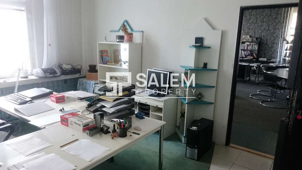 Prenájom administratívnej budovy v Harmanci.