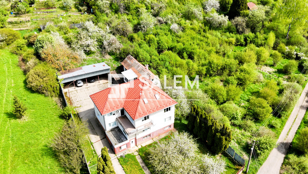 3. podlažná budova s veľkým pozemkom, Zvolen - Podborová