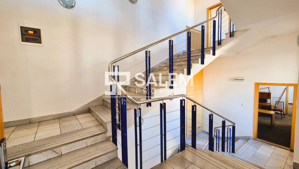 Administratívna budova v historickom centre Banskej Bystrice