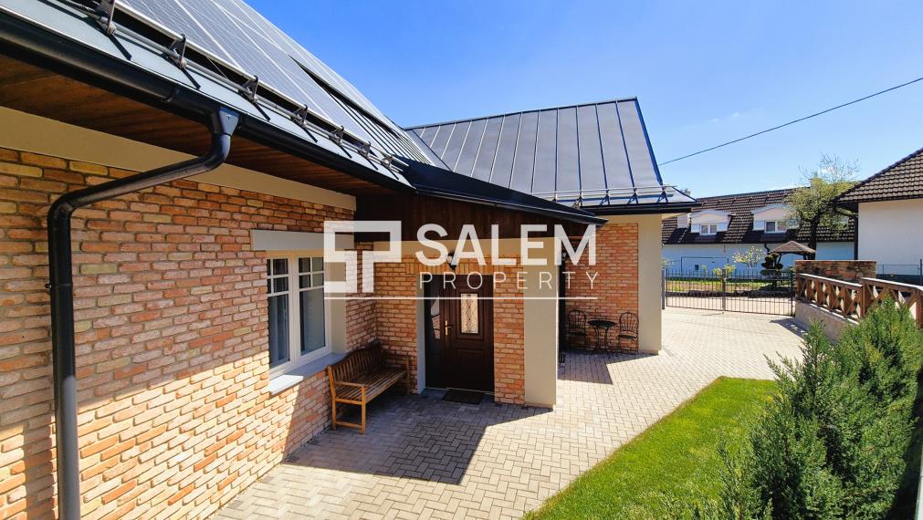 Rekonštruovaný rodinný dom v pokojnej časti Banskej Bystrice