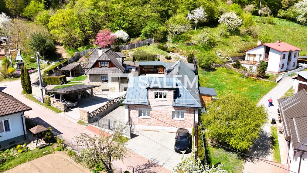 Rekonštruovaný rodinný dom v pokojnej časti Banskej Bystrice