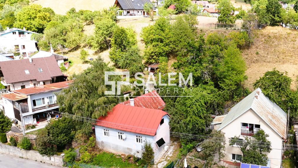 Rodinný dom so slnečnou záhradou len 6 min. od Ban. Bystrice