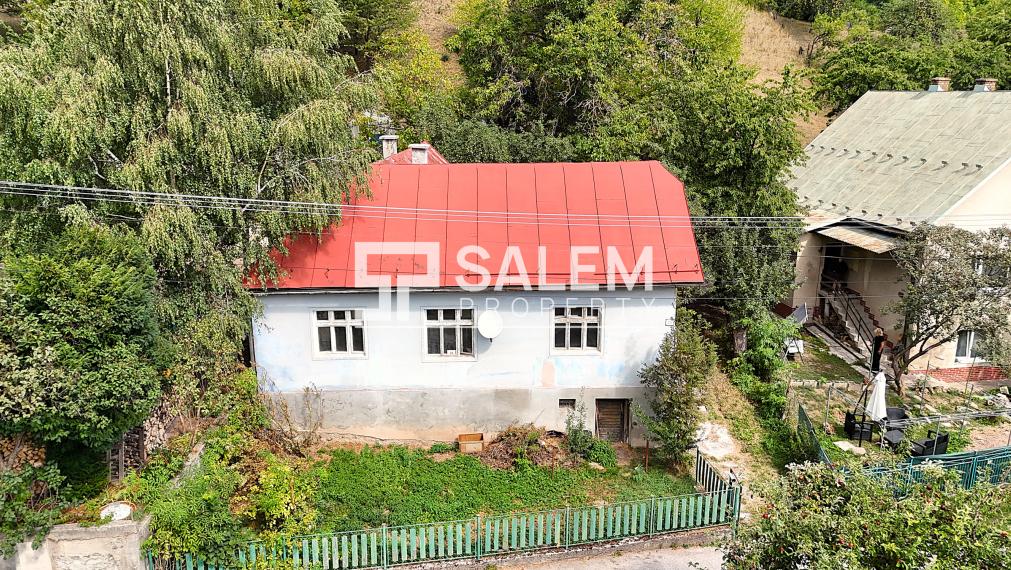 Rodinný dom so slnečnou záhradou len 6 min. od Ban. Bystrice