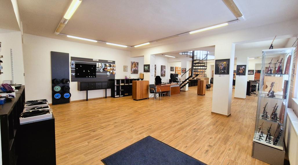 Na prenájom zrekonštruovaný obchodný priestor pri Europa SC