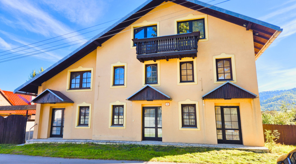 Na predaj 3-podlažný dom s nádhernými výhľadmi na Horehroní