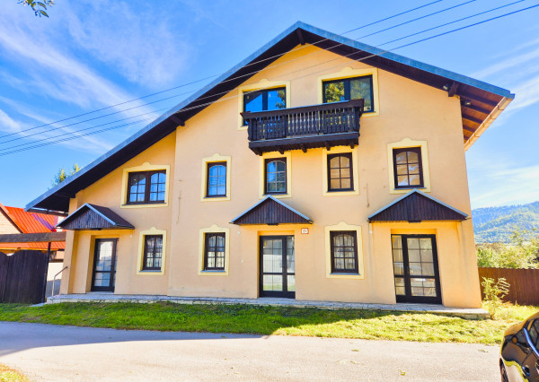 Na predaj 3-podlažný dom s nádhernými výhľadmi na Horehroní