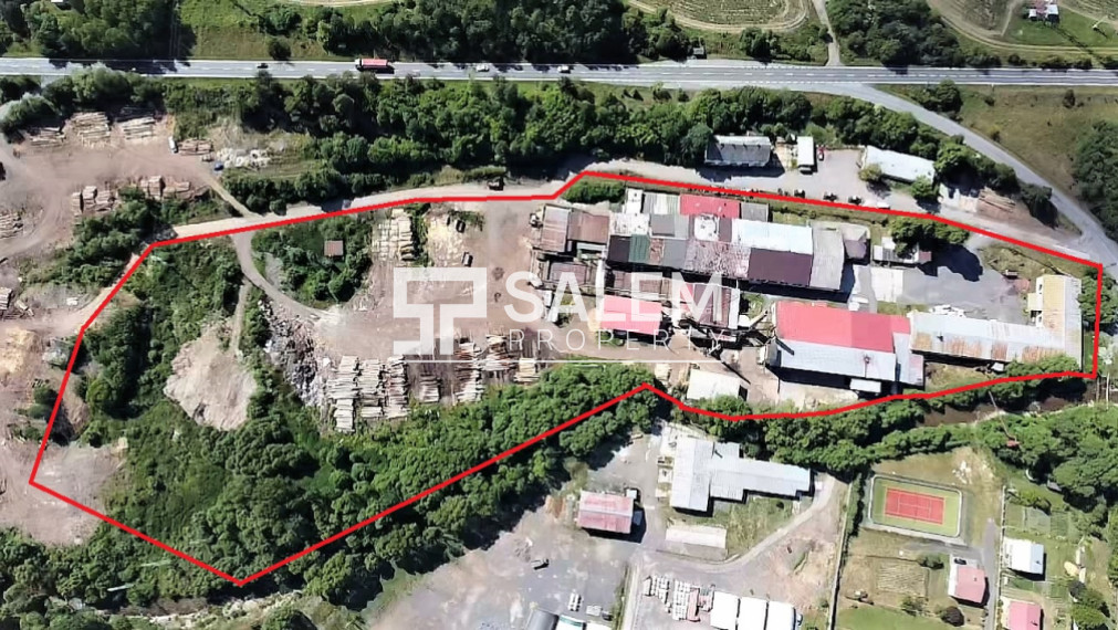 Pozemok pre výrobu a sklady neďaleko Liptovského Mikuláša